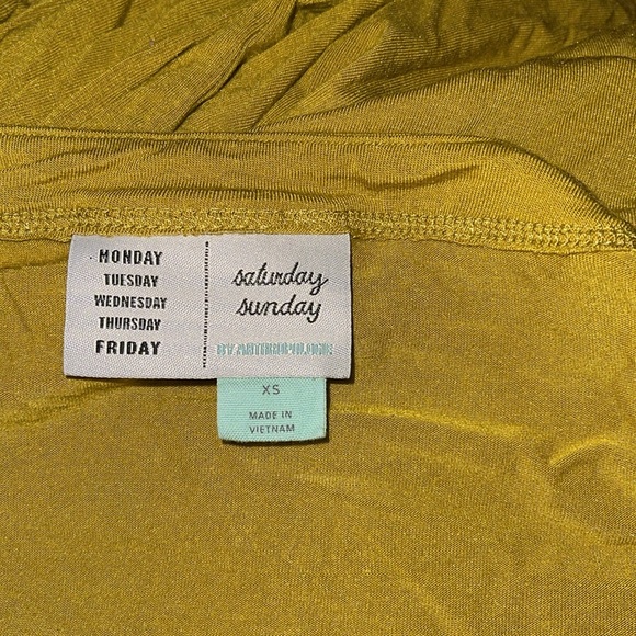 Anthropologie Saturday Sunday Ally Surplice Faux Wrap Top in Mustard - Picture 4 of 4